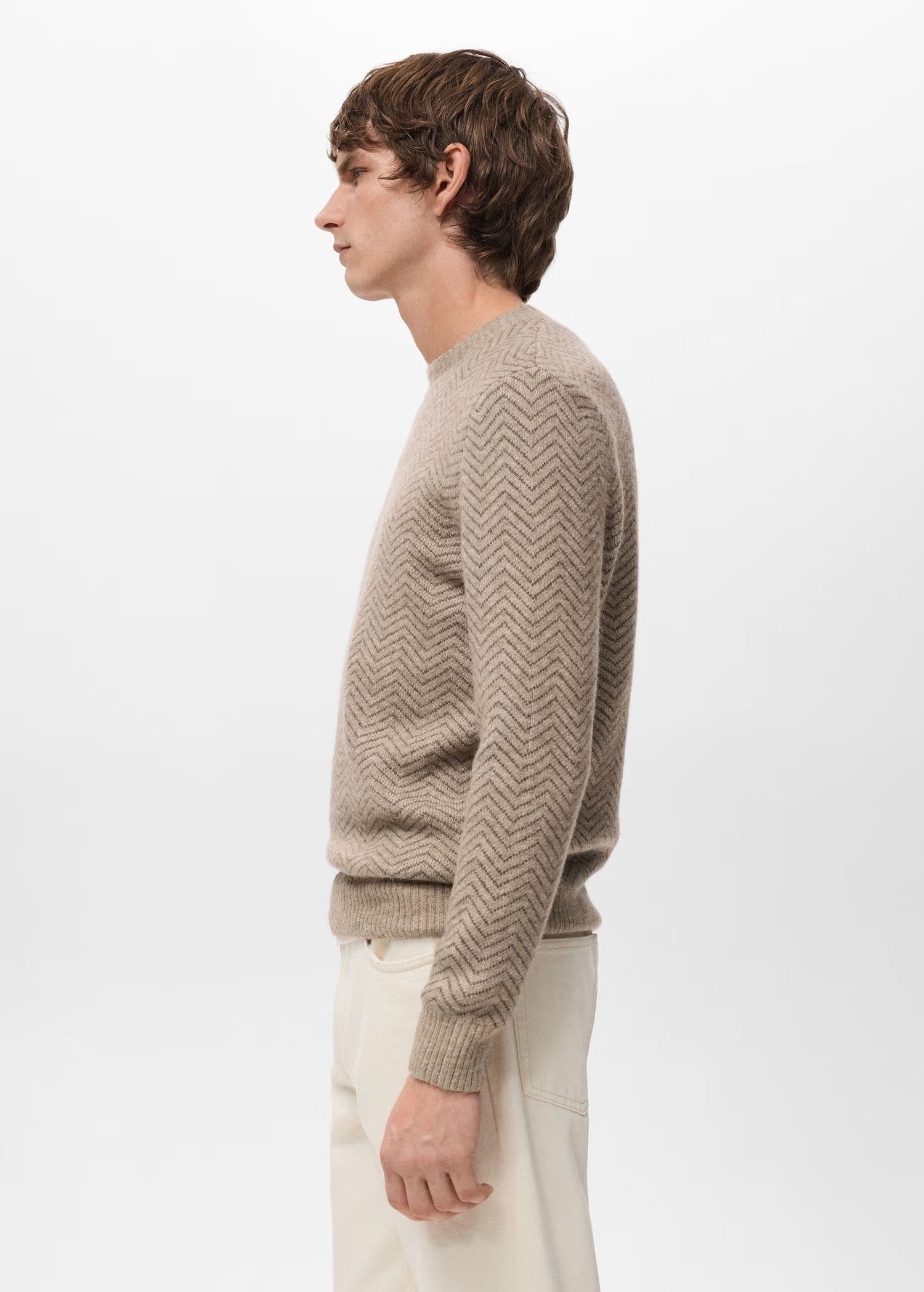 Men's Beige Zigzag Pattern Crew Neck Sweater Textured Wool — view 2