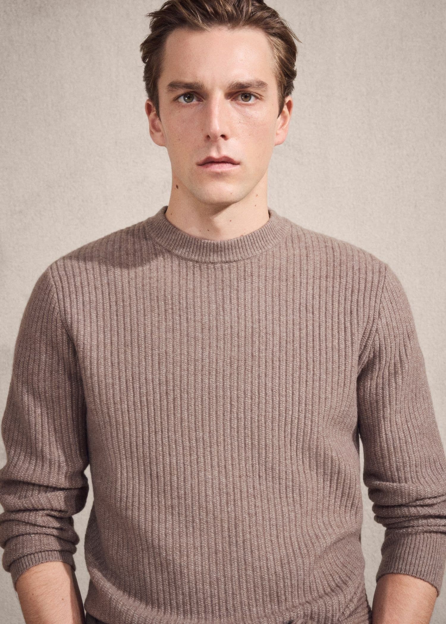 Men's Brown Ribbed Crew Neck Sweater Vertical Texture — view 4