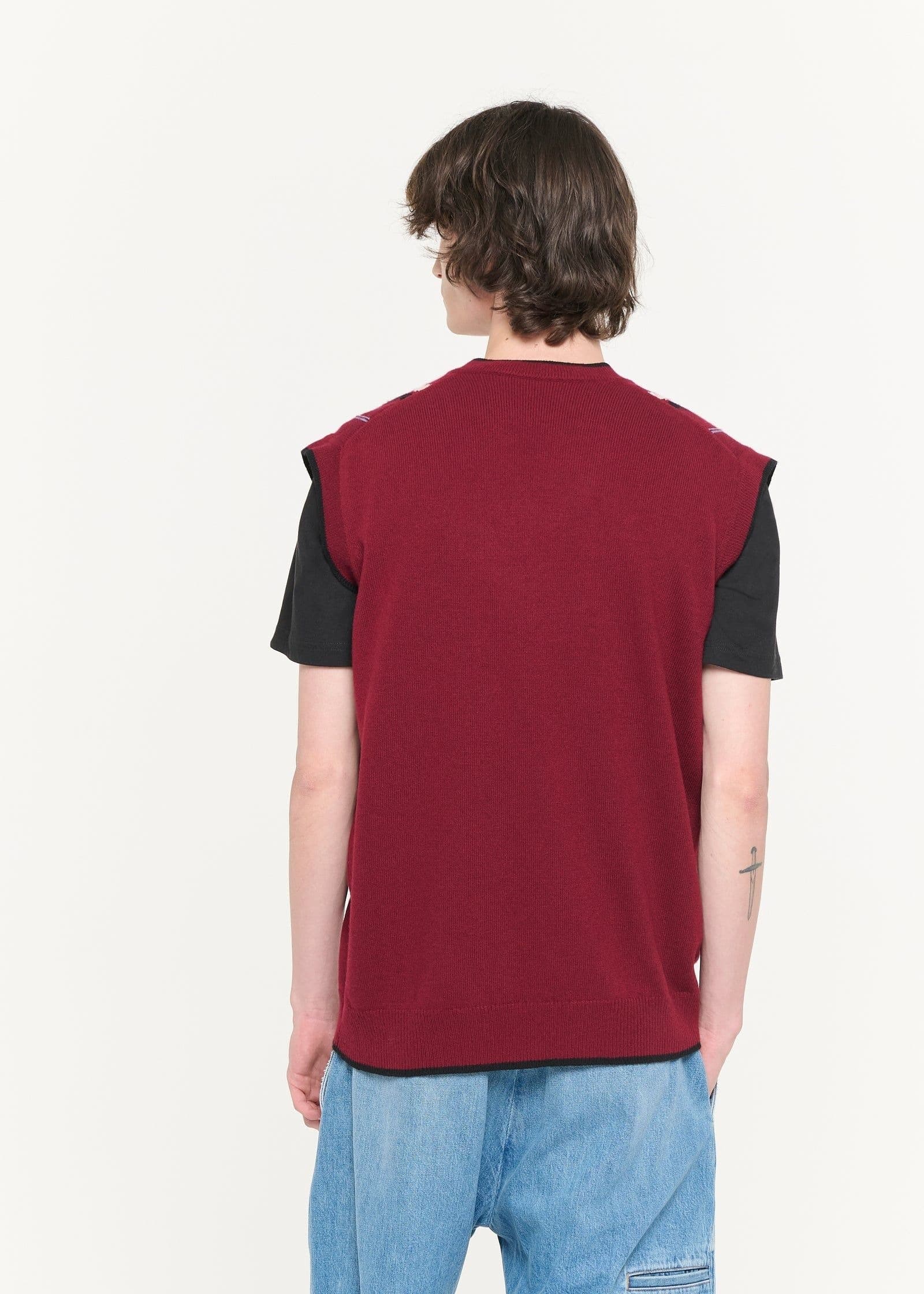 Men's Burgundy Argyle Sweater Vest V Neck — view 2