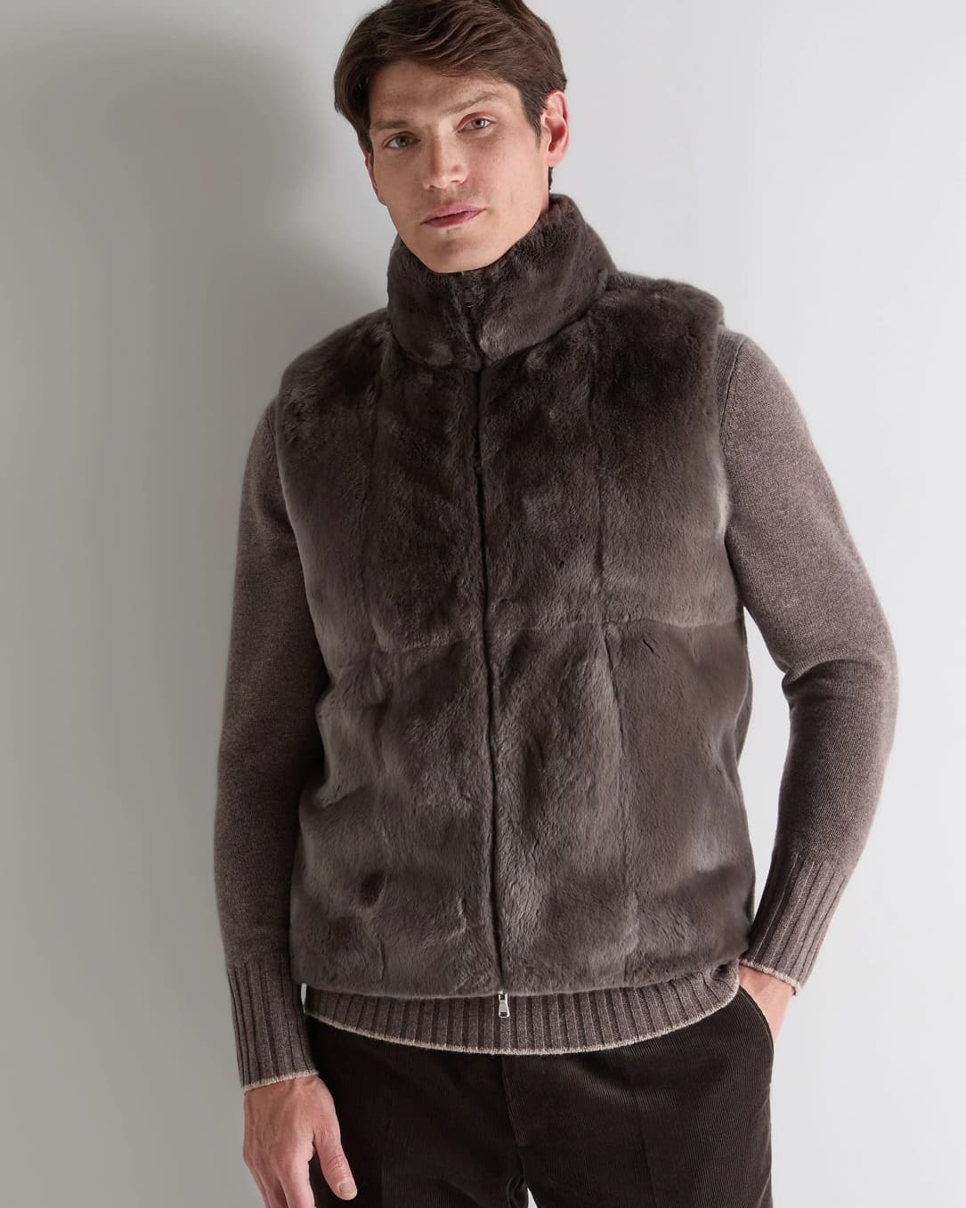 Men's Luxury Reversible Faux Fur Cable Knit Vest Zip Up Gilet Sleeveless — view 2