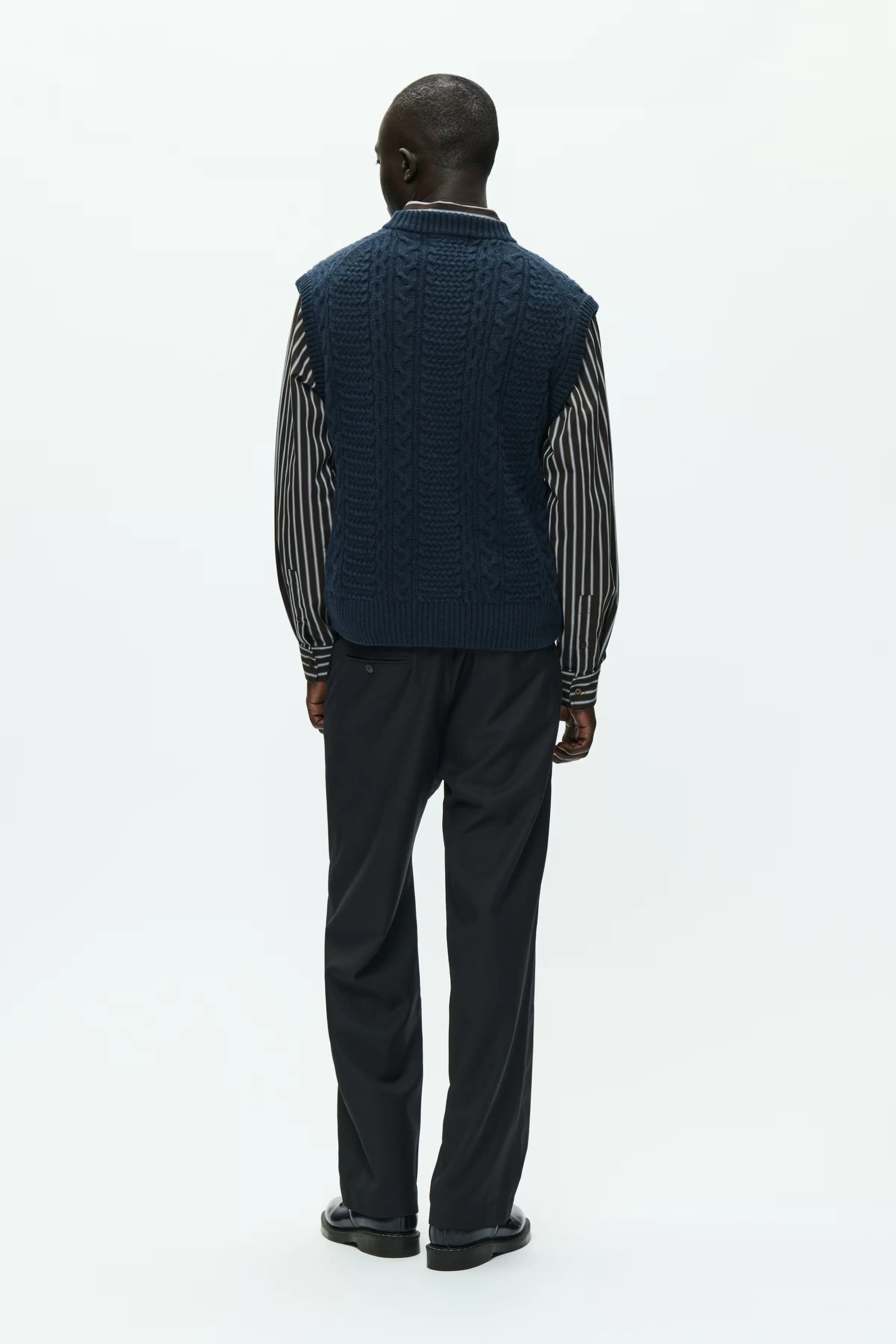 Men's Navy Blue Cable Knit Sweater Vest Sleeveless