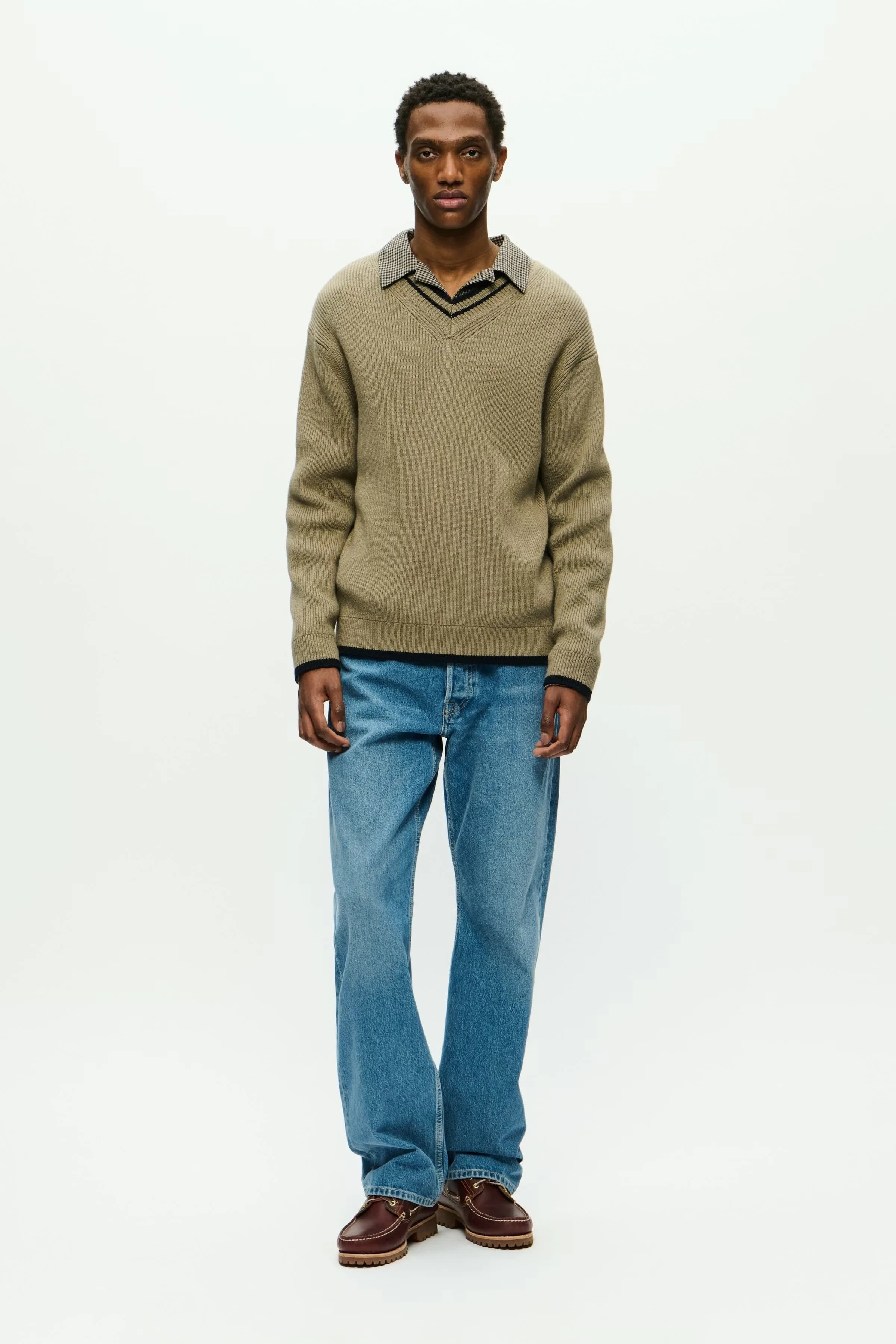 Men's Olive Green V-Neck Sweater Contrast Trim