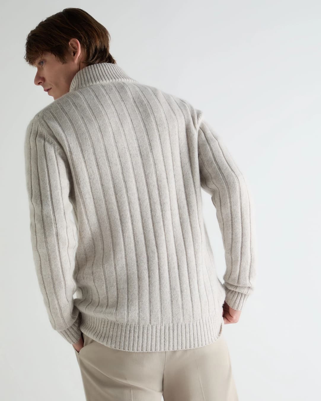 Men's Winter Cream Cable Knit Full Zip Cardigan O Neck Wool Jacket — view 3