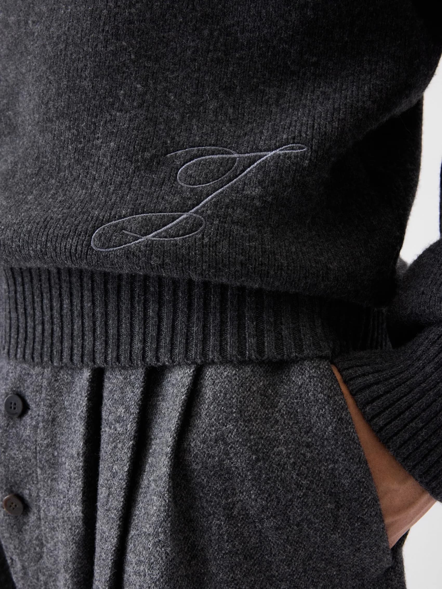 Men's Dark Grey Turtleneck Sweater Cursive Logo Embroidery Neck Pullover — view 5