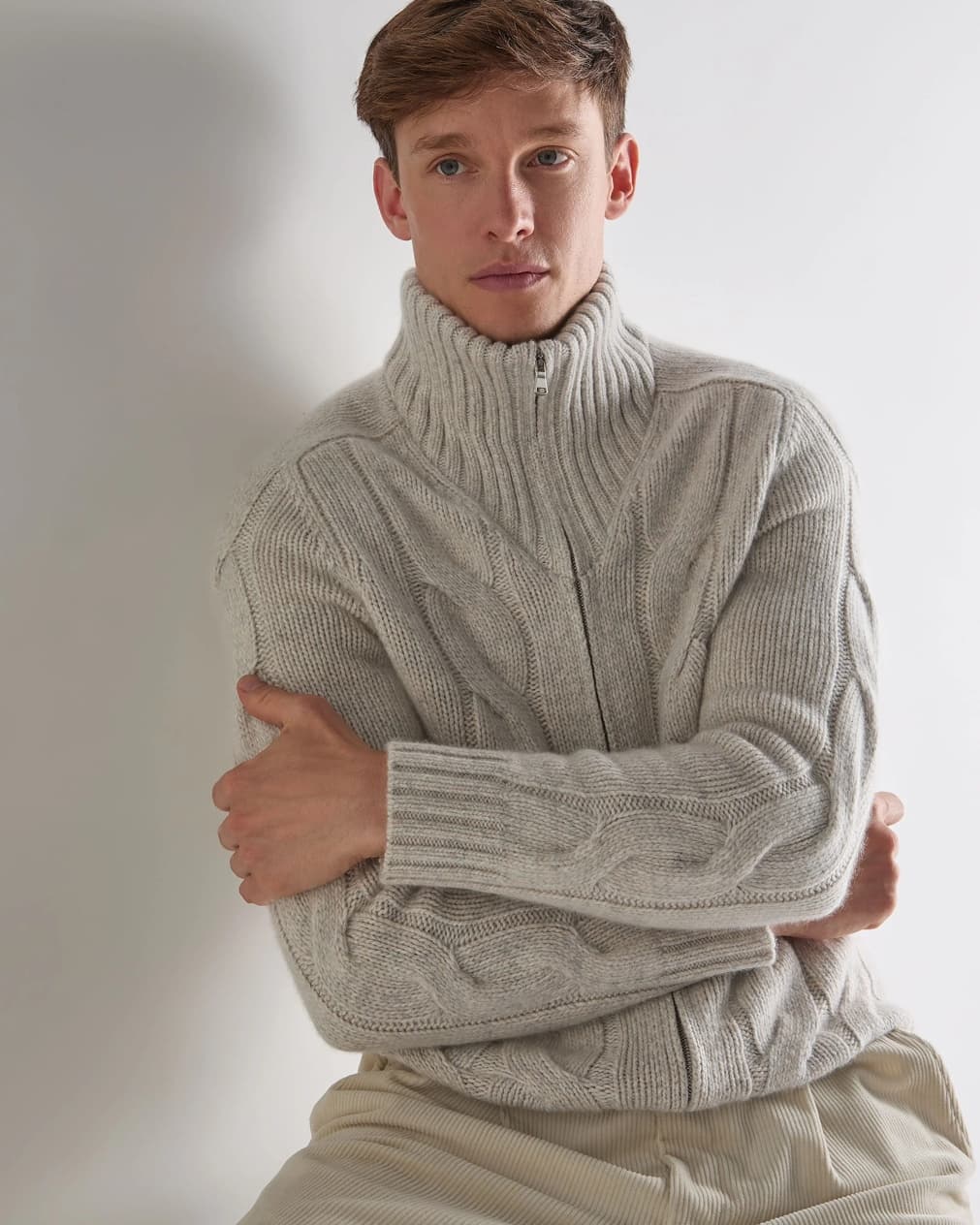 Men's Elegant Cream Cable Knit Full Zip Cardigan Heavy Wool Winter Jacket — view 3