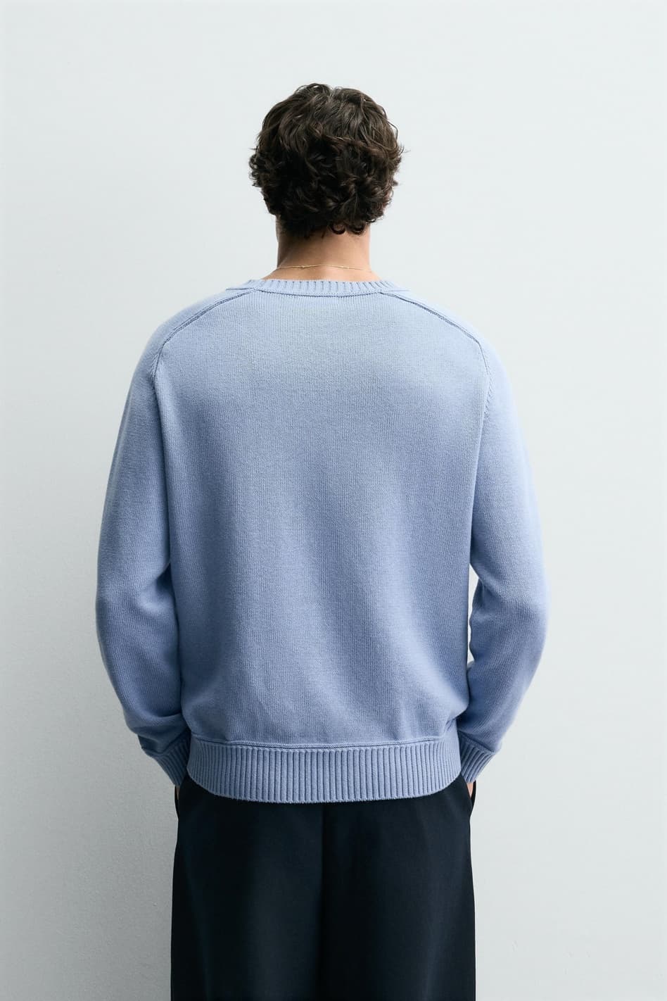 Men's Periwinkle Blue Crew Neck Sweater Cotton Cashmere Blend Raglan Sleeve Spring Casual — view 5