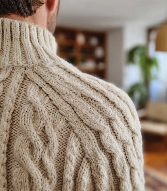 Pet Hand-Knit Sphynx Cat Sweater — view 6