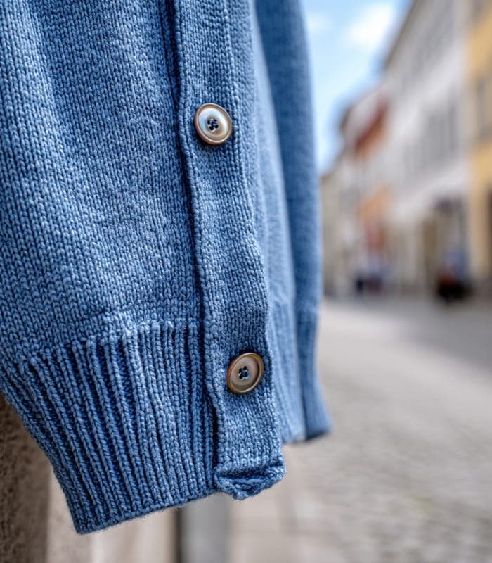 Women's Minimalist Wool-Cashmere Crew Neck Cardigan — view 5