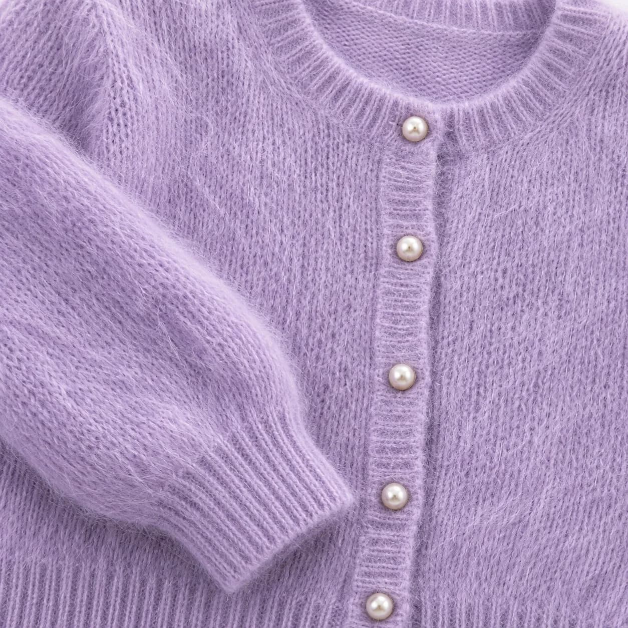 Women's Cropped Mohair-Blend Button Cardigan - texture reference (AI development concept)